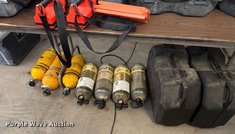 image for item DX3840 SCBA gear