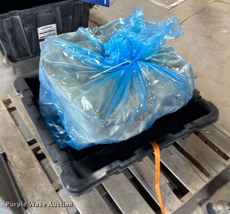 image for item DX3841 Chrysler engine