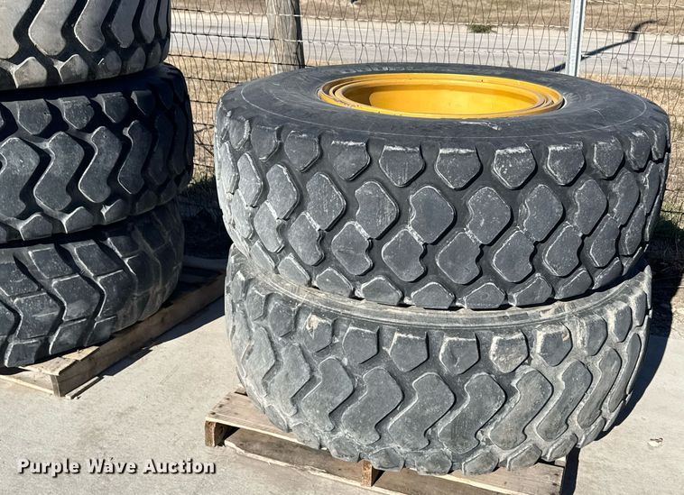 image for item DX3844 Motor grader tires