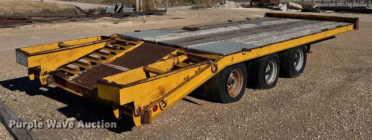 image for item DX3845 1976 Trail King equipment trailer