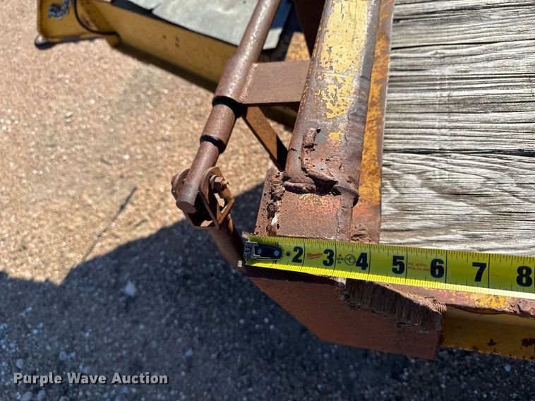 image for item DX3845 1976 Trail King equipment trailer