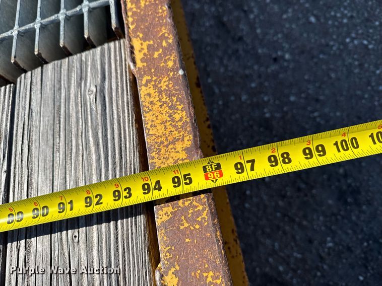 image for item DX3845 1976 Trail King equipment trailer