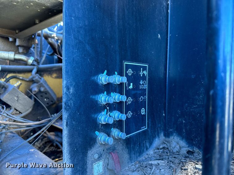 image for item DX3846 2011 Caterpillar M322D wheeled excavator