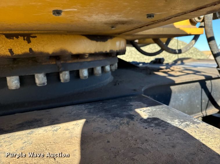 image for item DX3846 2011 Caterpillar M322D wheeled excavator