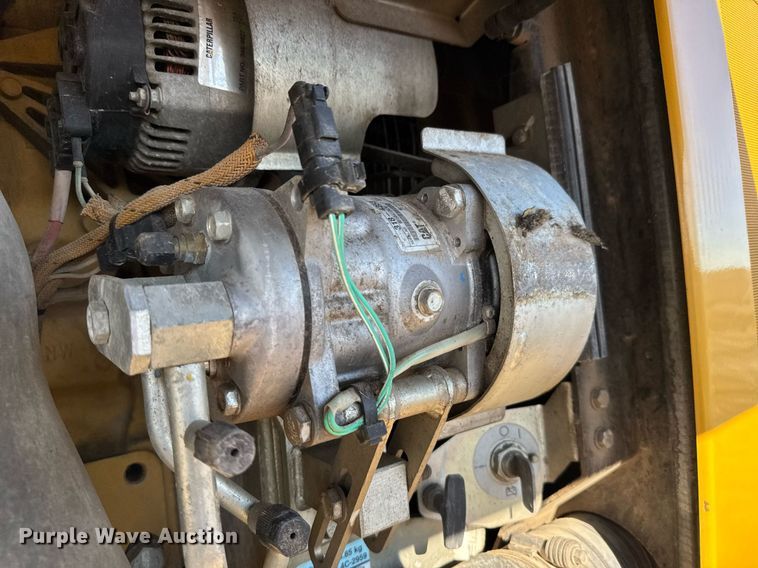 image for item DX3846 2011 Caterpillar M322D wheeled excavator