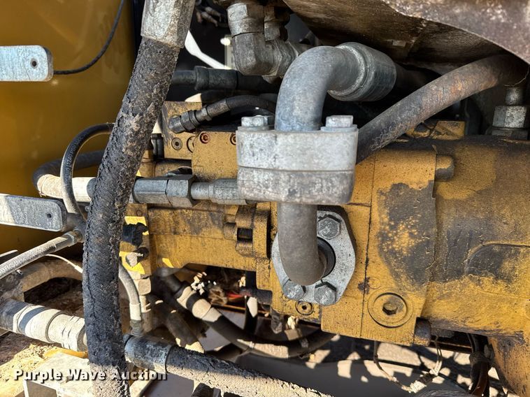 image for item DX3846 2011 Caterpillar M322D wheeled excavator