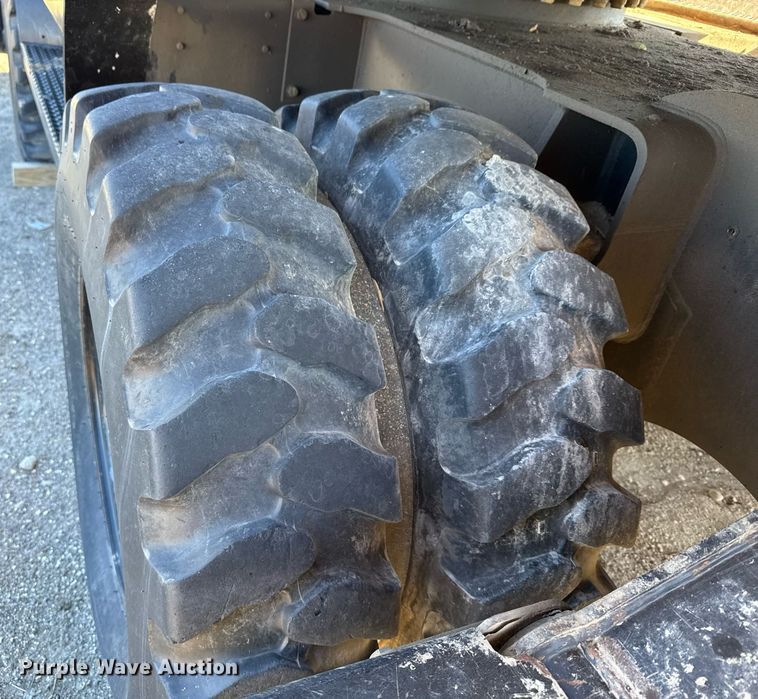 image for item DX3846 2011 Caterpillar M322D wheeled excavator