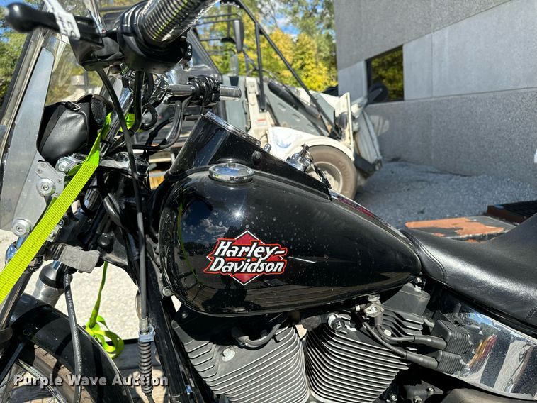 image for item EG6747 2000 Harley-Davidson FXSTB Night Train motorcycle