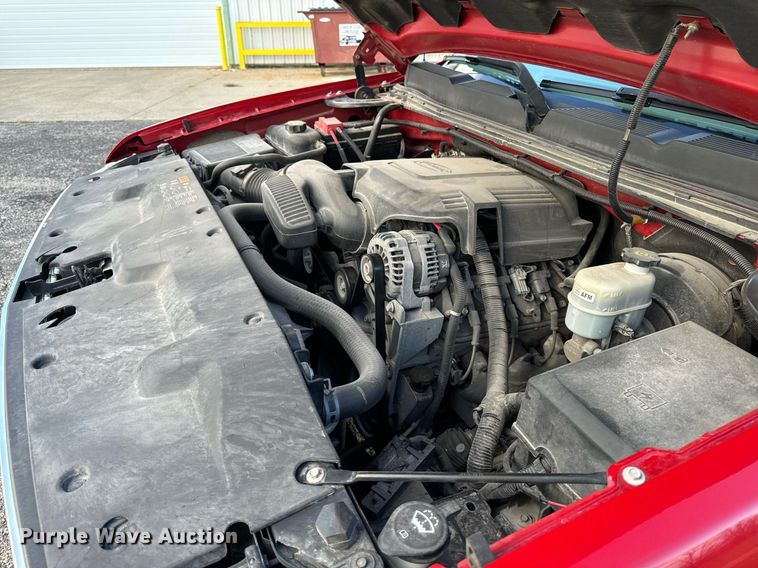 image for item EG6999 2012 Chevrolet Silverado 1500 Ext. Cab pickup truck