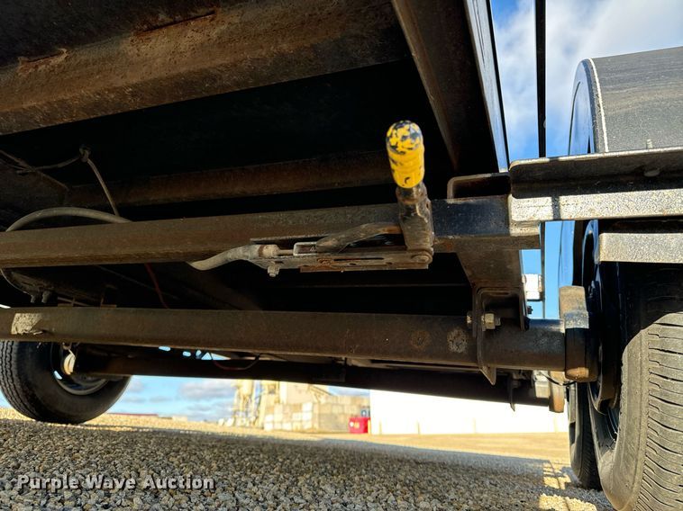 image for item EG7000 2011 Kwik Load 20Ft Basic tilt deck utility trailer