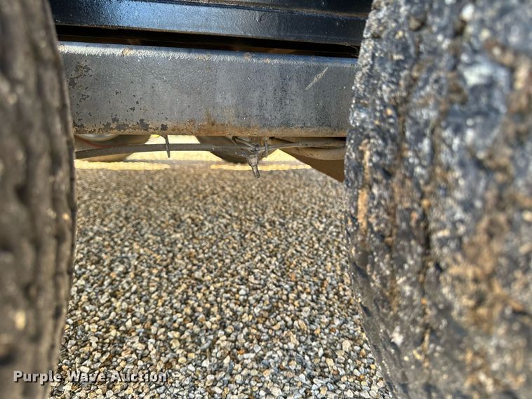 image for item EG7000 2011 Kwik Load 20Ft Basic tilt deck utility trailer