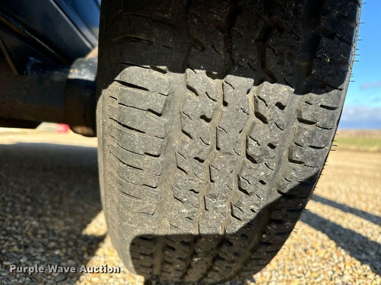 image for item EG7000 2011 Kwik Load 20Ft Basic tilt deck utility trailer