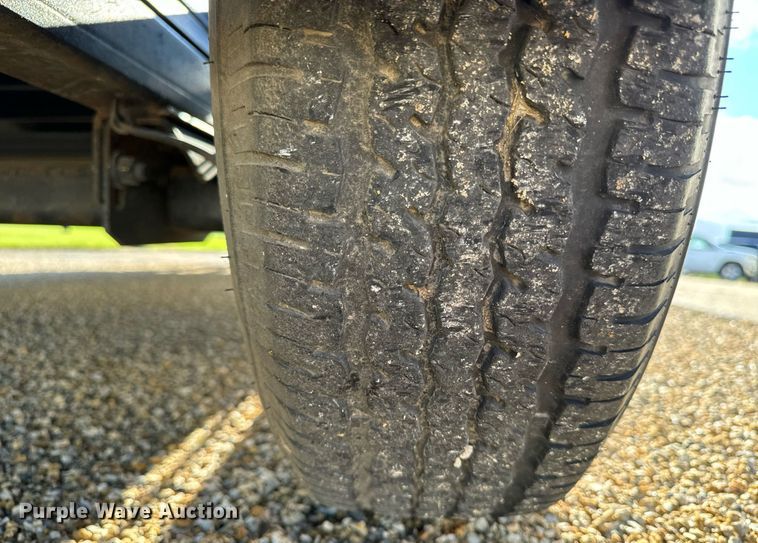 image for item EG7000 2011 Kwik Load 20Ft Basic tilt deck utility trailer