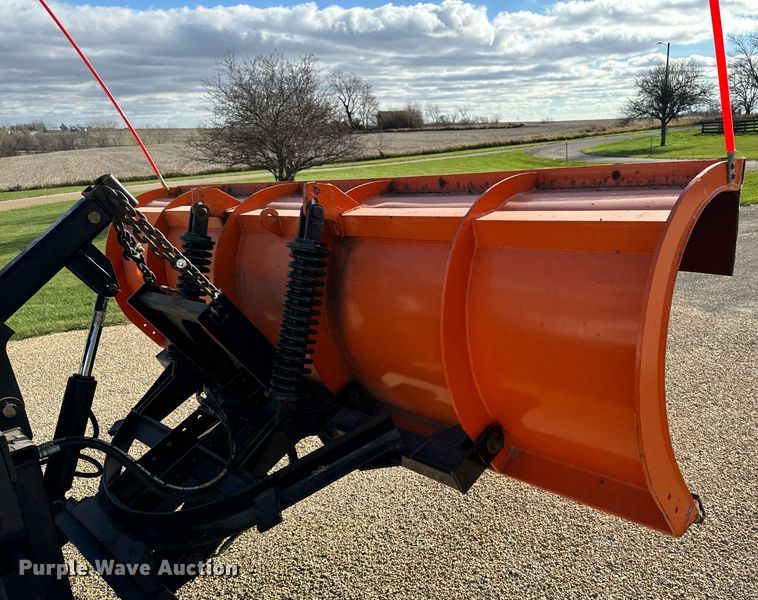 image for item EG7001 2005 Sterling L8500 dump truck