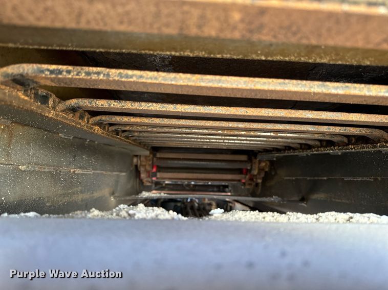 image for item EG7001 2005 Sterling L8500 dump truck