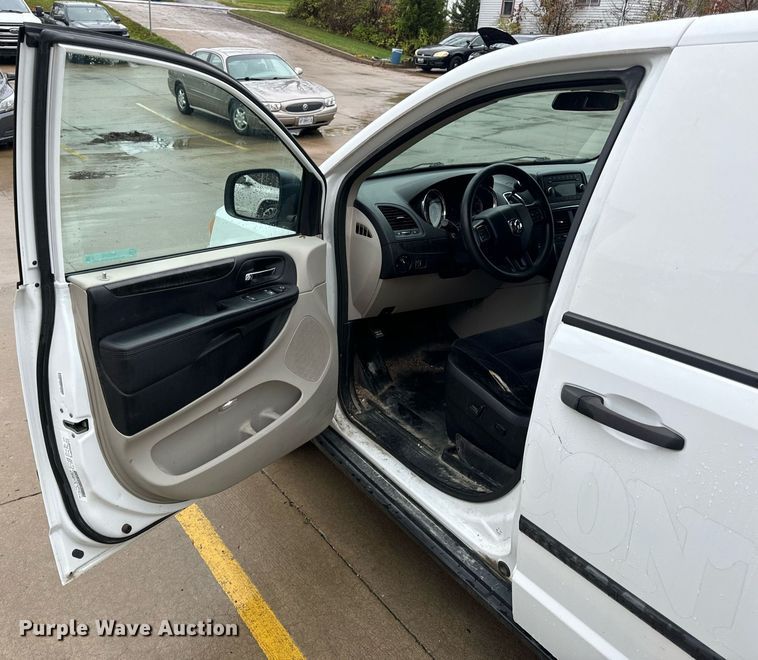 image for item EH7310 2014 Ram C/V van