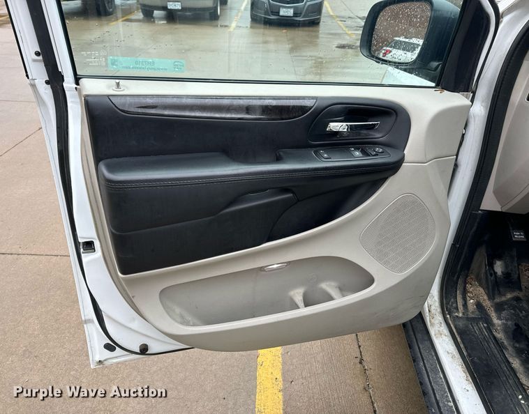 image for item EH7310 2014 Ram C/V van