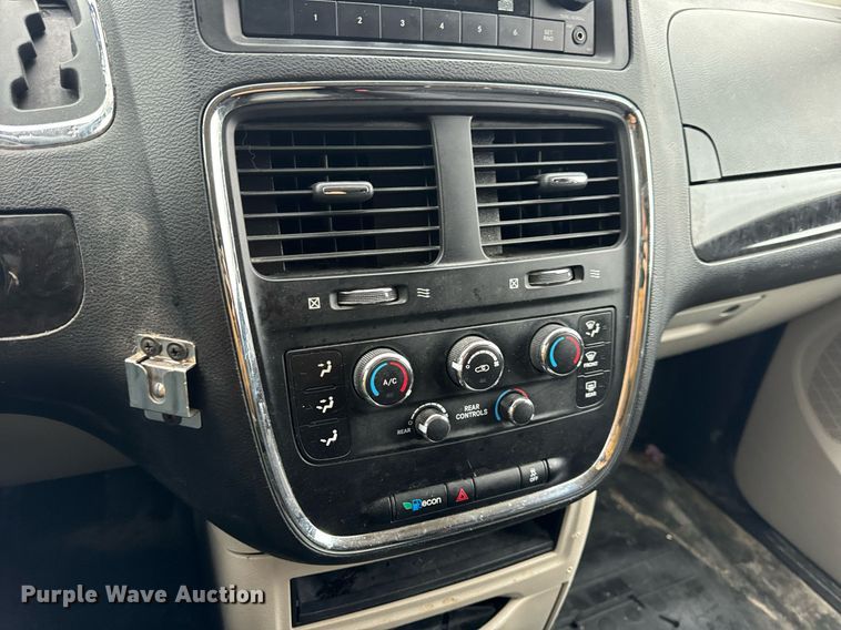 image for item EH7310 2014 Ram C/V van