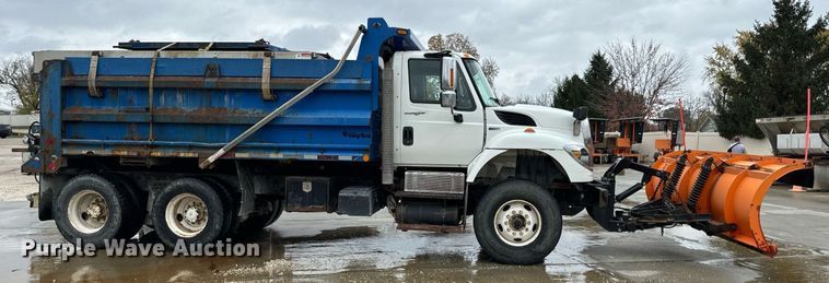 image for item EH7314 2012 International  WorkStar 7500 dump truck
