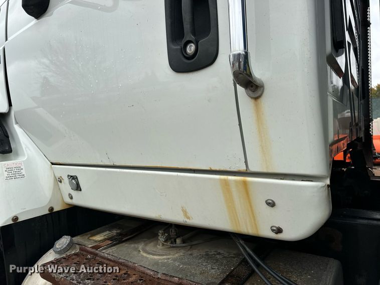 image for item EH7314 2012 International  WorkStar 7500 dump truck