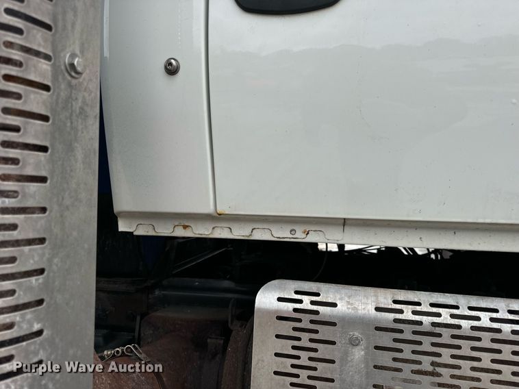 image for item EH7314 2012 International  WorkStar 7500 dump truck