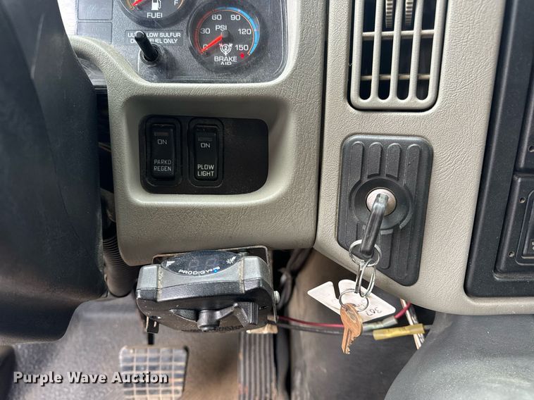 image for item EH7314 2012 International  WorkStar 7500 dump truck