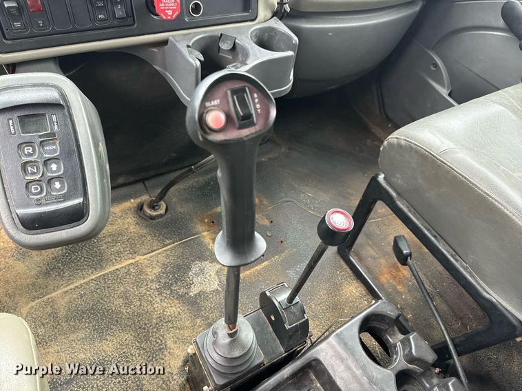 image for item EH7314 2012 International  WorkStar 7500 dump truck