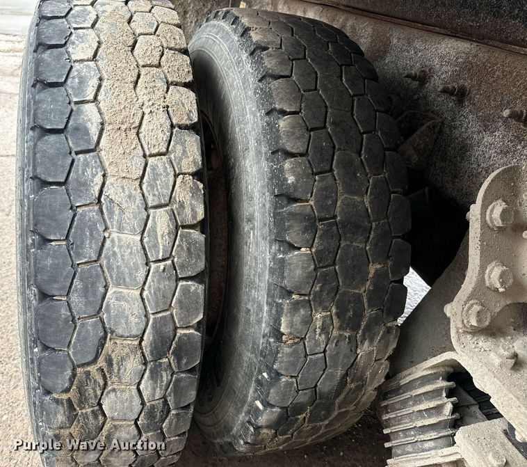 image for item EH7314 2012 International  WorkStar 7500 dump truck