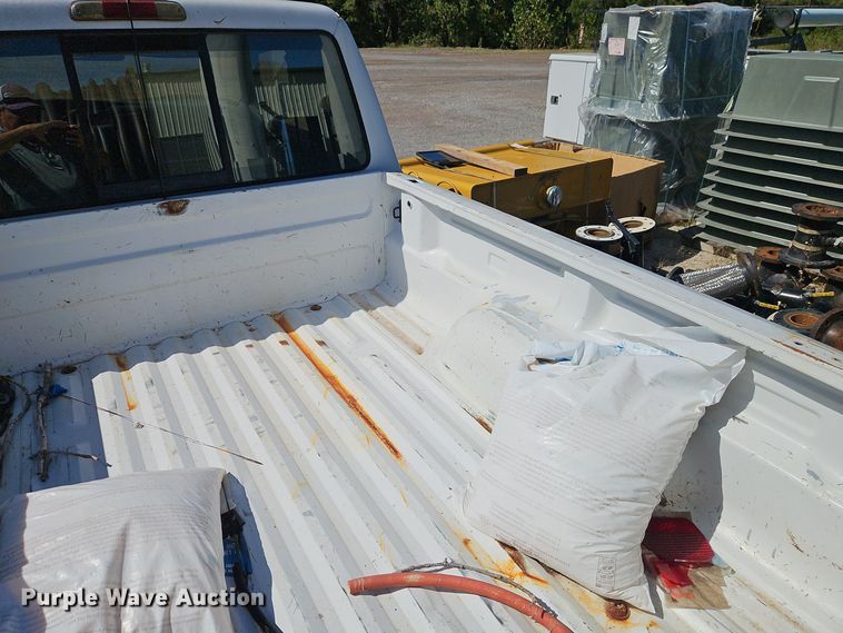 image for item EI8402 1997 Ford Ranger XLT SuperCab pickup truck