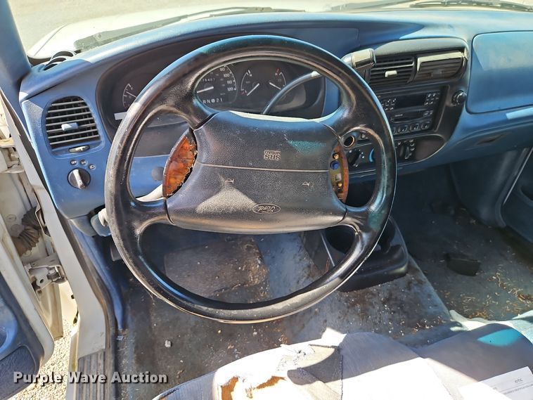 image for item EI8402 1997 Ford Ranger XLT SuperCab pickup truck