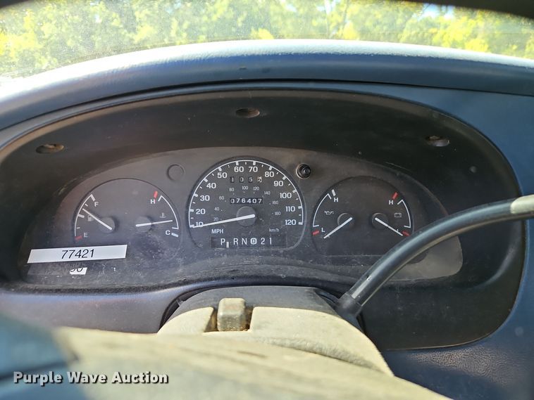 image for item EI8402 1997 Ford Ranger XLT SuperCab pickup truck