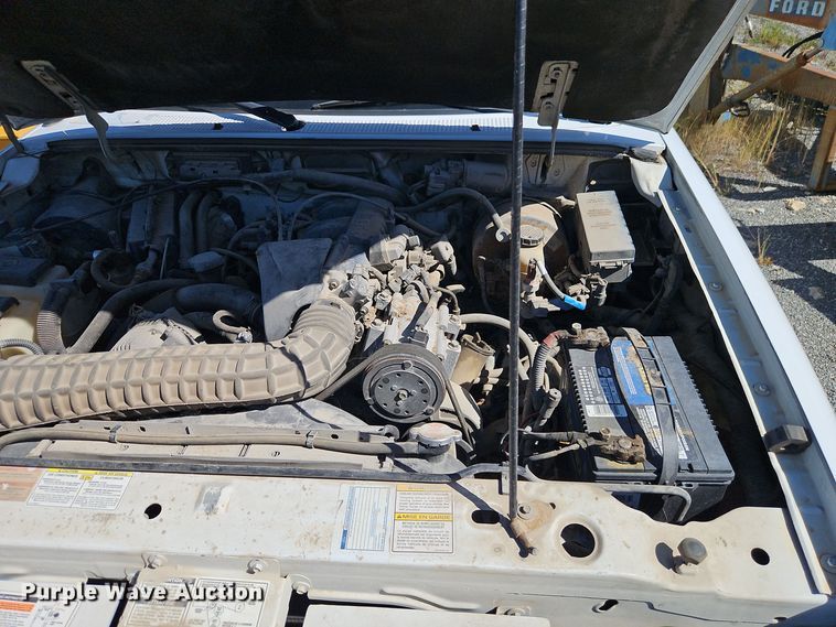 image for item EI8402 1997 Ford Ranger XLT SuperCab pickup truck