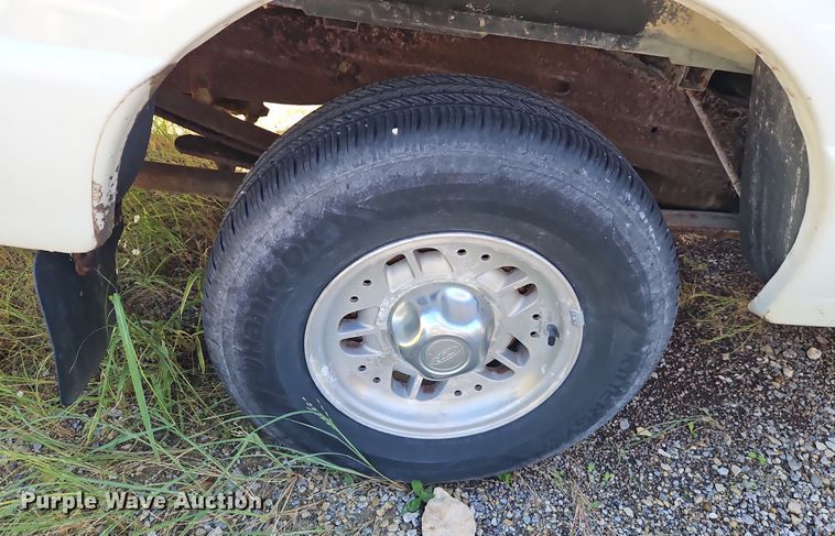 image for item EI8402 1997 Ford Ranger XLT SuperCab pickup truck