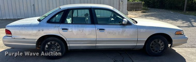 image for item EJ4867 1997 Ford  Crown Victoria  