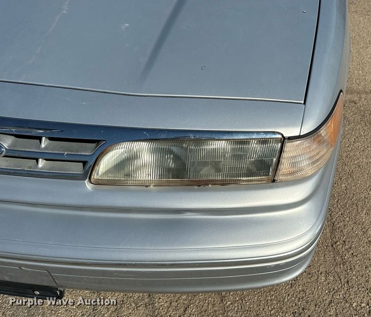 image for item EJ4867 1997 Ford  Crown Victoria  