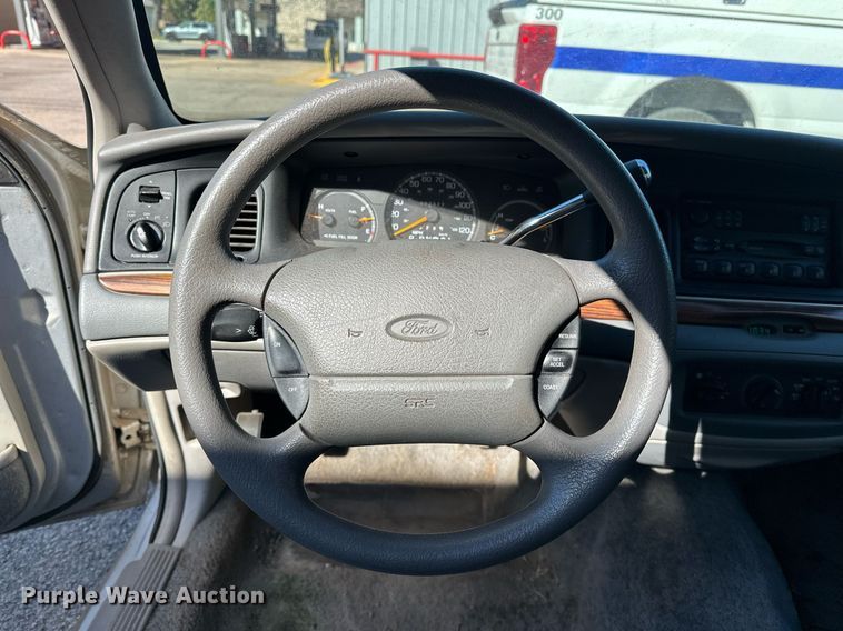 image for item EJ4867 1997 Ford  Crown Victoria  