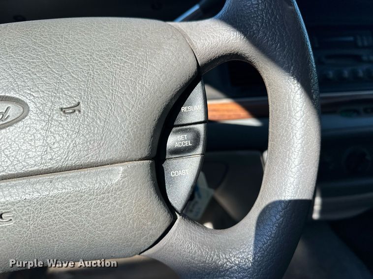 image for item EJ4867 1997 Ford  Crown Victoria  