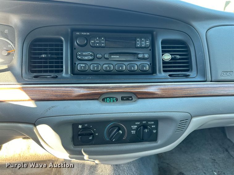 image for item EJ4867 1997 Ford  Crown Victoria  