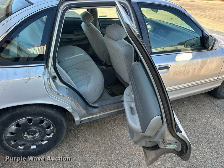 image for item EJ4867 1997 Ford  Crown Victoria  