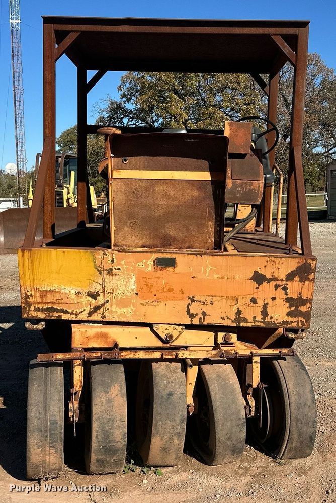 image for item EJ5138 Bros SP3000 pneumatic roller