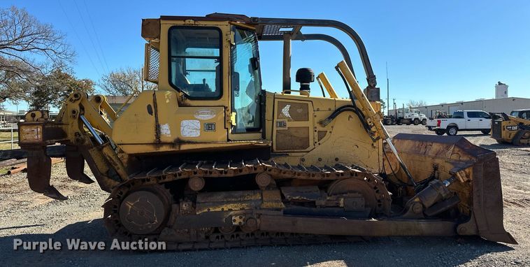 image for item EJ5139 John Deere 850C dozer