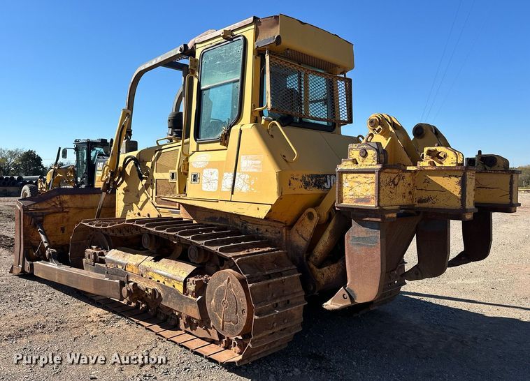 image for item EJ5139 John Deere 850C dozer