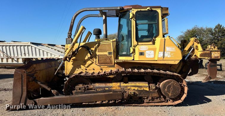 image for item EJ5139 John Deere 850C dozer