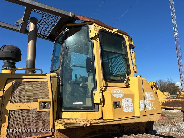 image for item EJ5139 John Deere 850C dozer