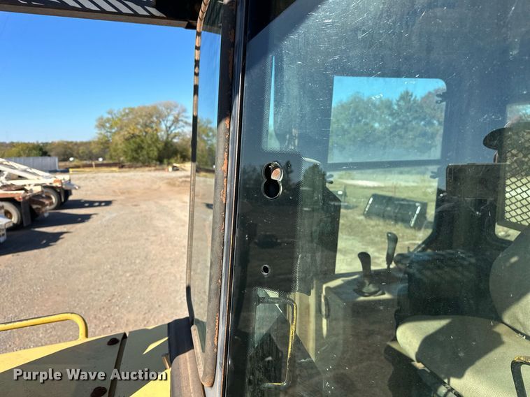 image for item EJ5139 John Deere 850C dozer