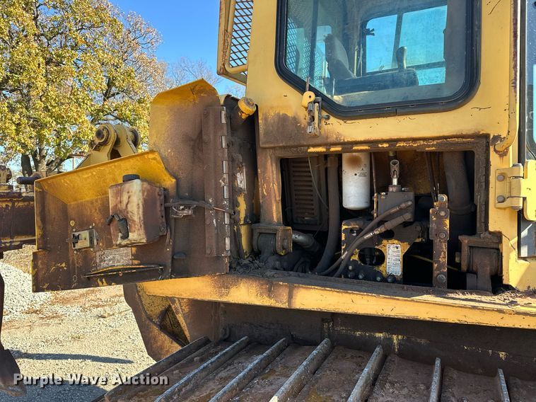 image for item EJ5139 John Deere 850C dozer