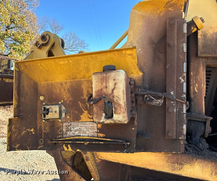 image for item EJ5139 John Deere 850C dozer