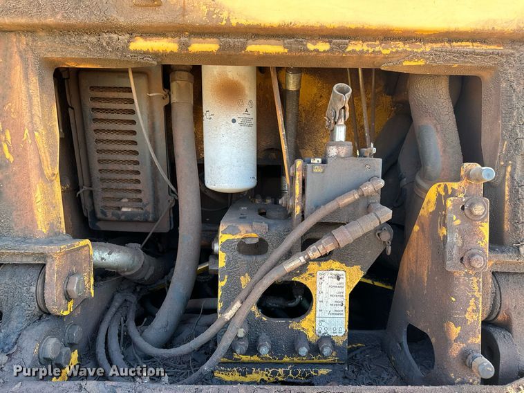 image for item EJ5139 John Deere 850C dozer