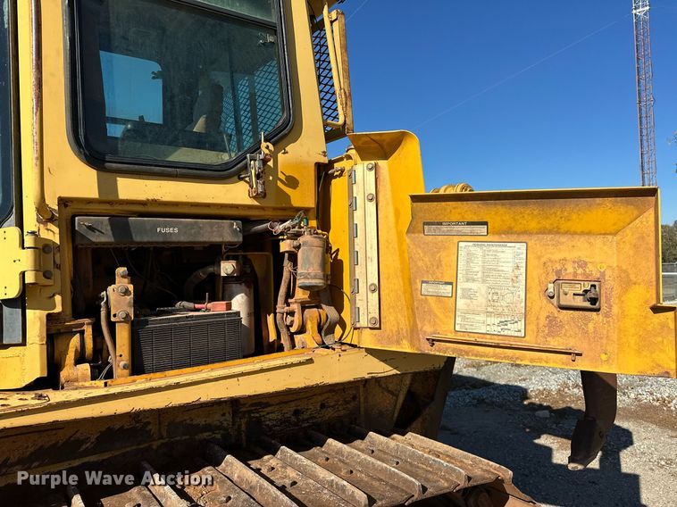 image for item EJ5139 John Deere 850C dozer