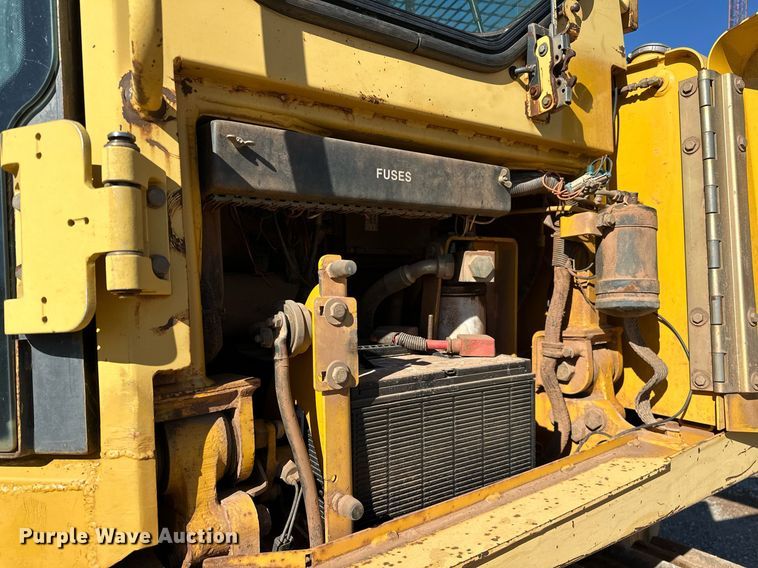 image for item EJ5139 John Deere 850C dozer